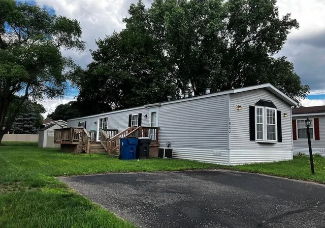 1st image of 1626 Hall St, Shoreview, MN 55126 | MLS# 7124415