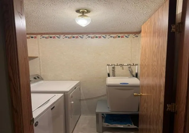 Photo 4 of Single family home for sale at 1623 Hall St, Shoreview, MN 55126 | MLS# 7124415 | Listing updated on 2026-09-03
