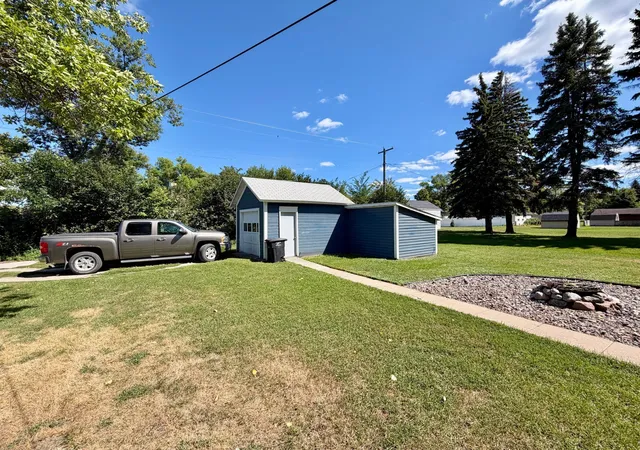 5th image of 251 3Rd Ave N, Casselton, ND 58012 | MLS# 7124423