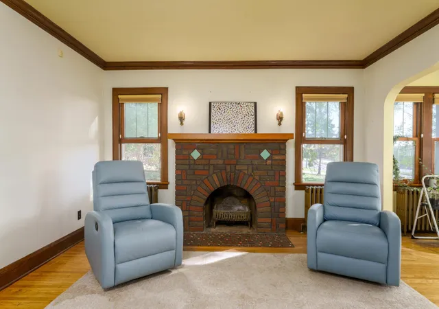 Photo 3 of Single family home for sale at 1194 Point Douglas Rd S, Saint Paul, MN 55119 | MLS# 7124443 | Listing updated on 2026-10-23