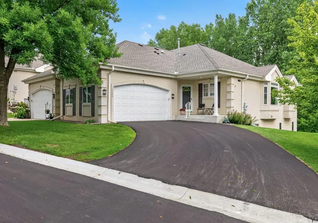 Photo 1 of Single family home for sale at 13364 Hummingbird Dr, Saint Paul, MN 55124 | MLS# 7124452 | Listing updated on 2026-08-24