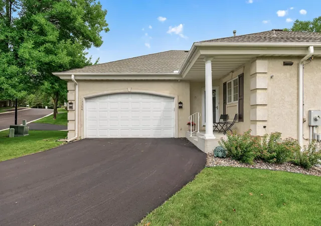 Photo 2 of Single family home for sale at 13364 Hummingbird Dr, Saint Paul, MN 55124 | MLS# 7124452 | Listing updated on 2026-08-24