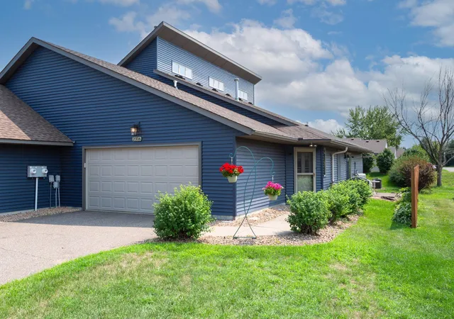 1st image of 2316 Sacia Ln, Hudson, WI 54016 | MLS# 7124480