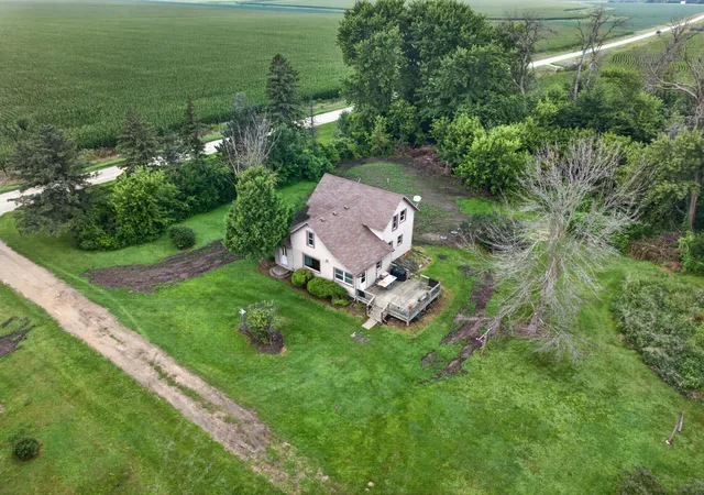 Photo 3 of Single family home for sale at 33286 650th Avenue, Sargeant, MN 55973 | MLS# 7124482 | Listing updated on 2026-08-24