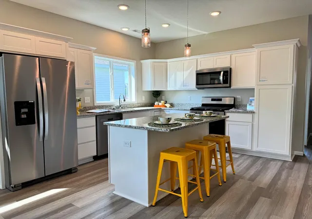 Photo 3 of Single family home for sale at 4907 Evergreen Dr N, Hugo, MN 55038 | MLS# 7124483 | Listing updated on 2026-09-28