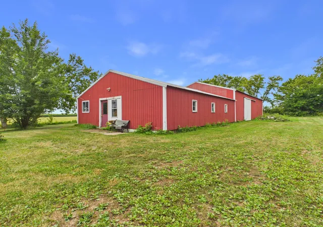 4th image of 54592 Forest Blvd, Rush City, MN 55069 | MLS# 7124488