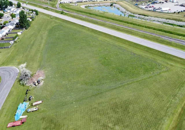 2nd image of 4020 35th Ave S, Moorhead, MN 56560 | MLS# 7124494