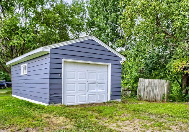 27th image of 19293 Forest Blvd N, Forest Lake, MN 55025 | MLS# 7124505