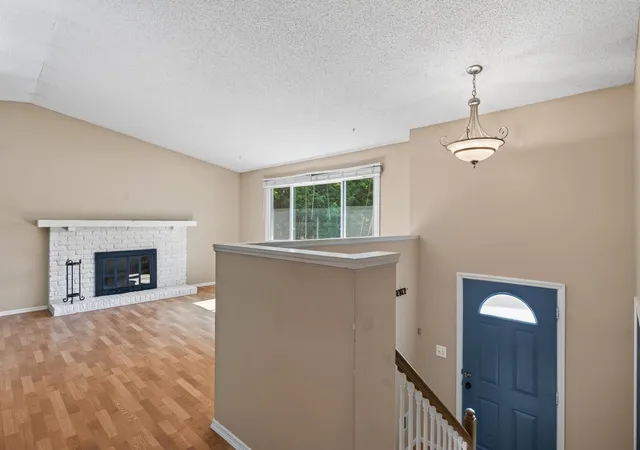 4th image of 7631 Ontario Blvd, Eden Prairie, MN 55344 | MLS# 7124529