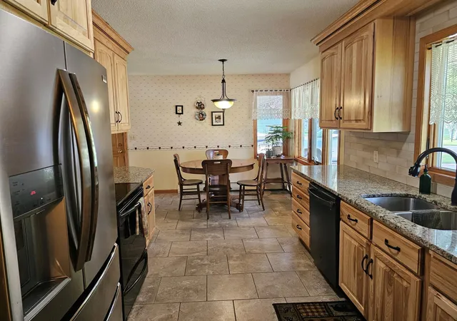 Photo 3 of Sale Pending at 1909 Country Clb Dr NE, Willmar, MN 56201 | MLS# 7124534 | Listing updated on 2026-10-22
