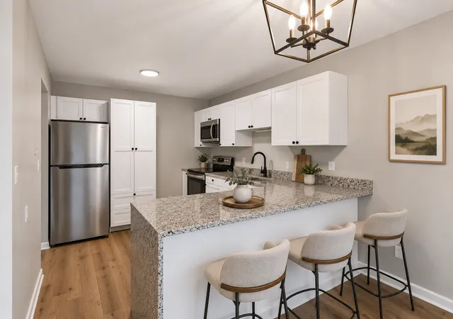 2nd image of 7956 Charles Wy, Inver Grove Heights, MN 55076 | MLS# 7124537