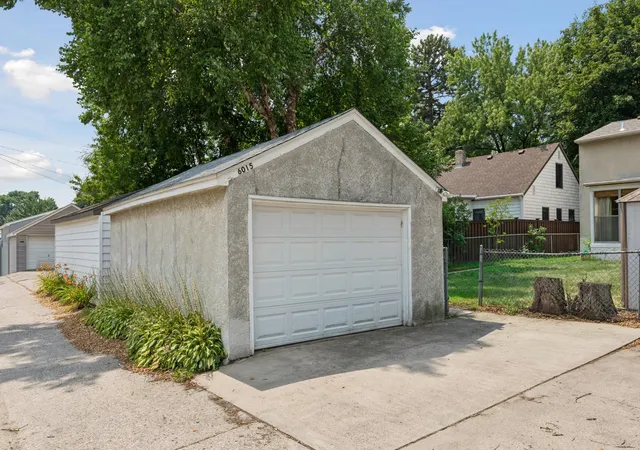 Photo 32 of Single family home for sale at 6015 4th Avenue S, Minneapolis, MN 55419 | MLS# 7124557 | Listing updated on 2026-10-01
