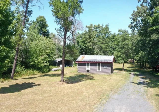 2nd image of 14688 Oeltjen Rd, Grantsburg, WI 54840 | MLS# 7124574