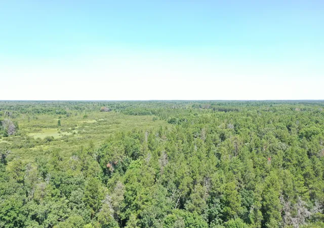 4th image of 14688 Oeltjen Rd, Grantsburg, WI 54840 | MLS# 7124574