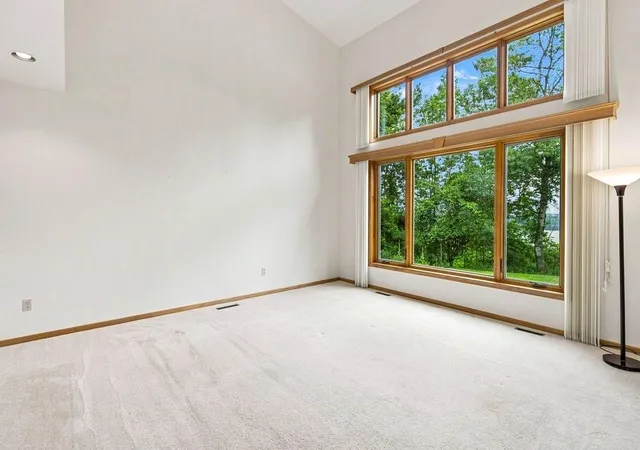 5th image of 503 Grandview Heights Ct, Menomonie, WI 54751 | MLS# 7124577