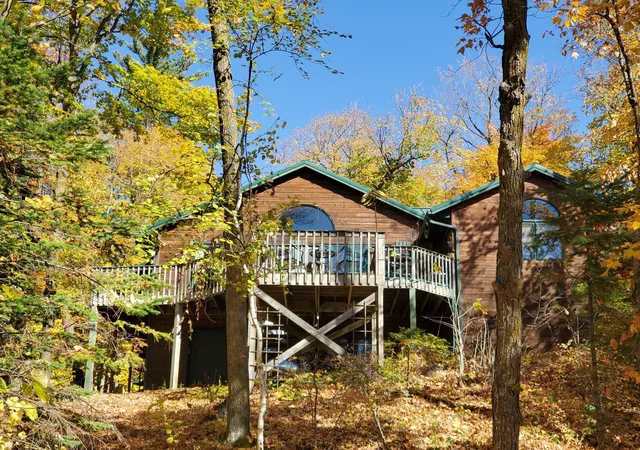 Photo 3 of Single family home for sale at 4050 Gryce Styne Rd NE, Bemidji, MN 56601 | MLS# 7124585 | Listing updated on 2026-10-07