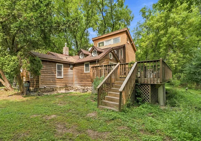 Photo 3 of Single family home for sale at 15320 Highwood Dr, Minnetonka, MN 55345 | MLS# 7124587 | Listing updated on 2026-08-28