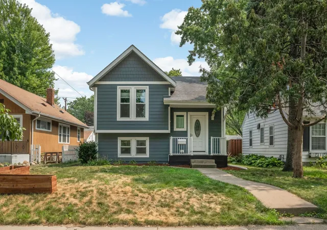 Photo 3 of Single family home for sale at 5441 29th Avenue S, Minneapolis, MN 55417 | MLS# 7124595 | Listing updated on 2026-09-16
