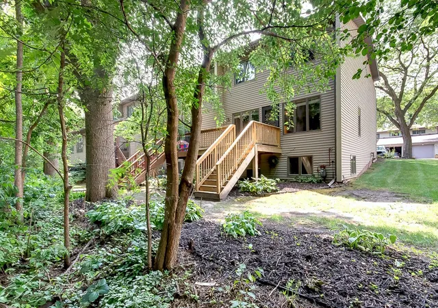 Photo 2 of Sale Pending at 1134 Highland Ave, Northfield, MN 55057 | MLS# 7124601 | Listing updated on 2026-09-19