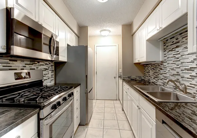 Photo 3 of Sale Pending at 1134 Highland Ave, Northfield, MN 55057 | MLS# 7124601 | Listing updated on 2026-09-19