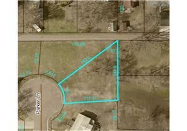 Photo 2 of Sale Pending at 113 Parker Ln, Redwood Falls, MN 56283 | MLS# 7124605 | Listing updated on 2026-10-22