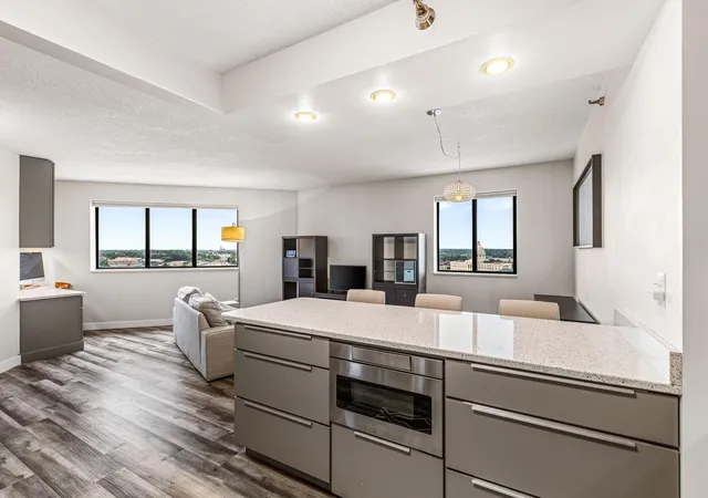 Photo 2 of Condo for sale at 78 10th Street E #2910, Saint Paul, MN 55101 | MLS# 7124611 | Listing updated on 2026-10-01
