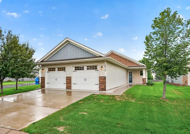 1st image of 1012 Golden Wy Nw, Isanti, MN 55040 | MLS# 7124643