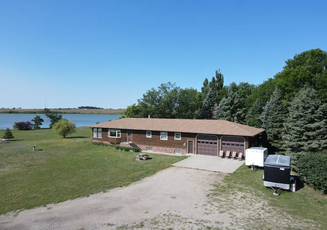 Photo 1 of Single family home for sale at 2814 Pebble Lake Rd, Fergus Falls, MN 56537 | MLS# 7124659 | Listing updated on 2026-08-11