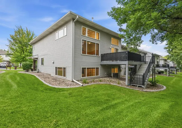 Photo 2 of Single family home for sale at 3410 Spring Glen Cir Nw, Prior Lake, MN 55372 | MLS# 7124686 | Listing updated on 2026-10-10
