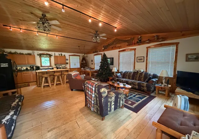 4th image of 82079 Schoumaker Rd, Willow River, MN 55795 | MLS# 7124691