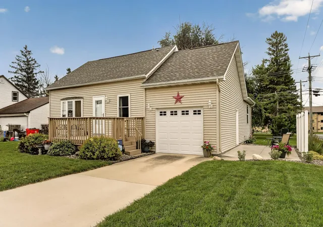Photo 1 of Sale Pending at 113 1st Street Sw, Dodge Center, MN 55927 | MLS# 7124697 | Listing updated on 2026-08-15