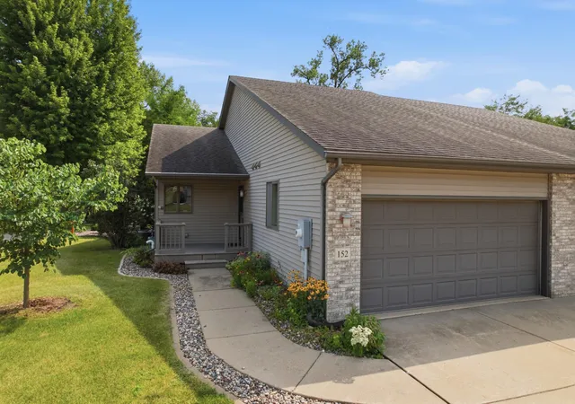 Photo 1 of Single family home for sale at 152 Janet Marie Ln, Winona, MN 55987 | MLS# 7124704 | Listing updated on 2026-08-26