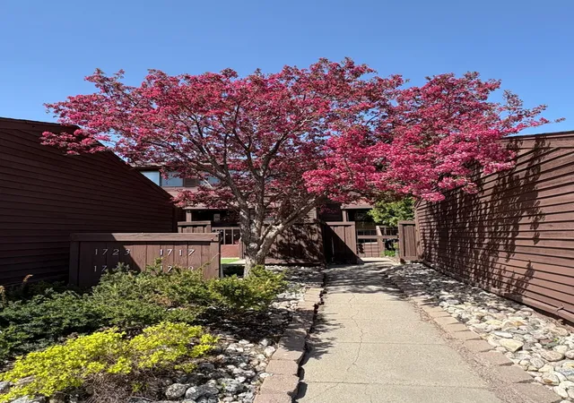 1st image of 1721 42nd St S, Fargo, ND 58103 | MLS# 7124709
