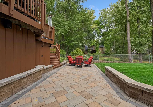 Photo 3 of Sale Pending at 5505 W Danube Rd, Minneapolis, MN 55432 | MLS# 7124711 | Listing updated on 2026-09-28