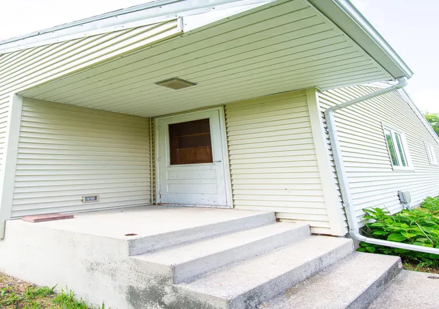 Photo 3 of Single family home for sale at 27774 330th Avenue NW, Warren, MN 56762 | MLS# 7124719 | Listing updated on 2026-08-14