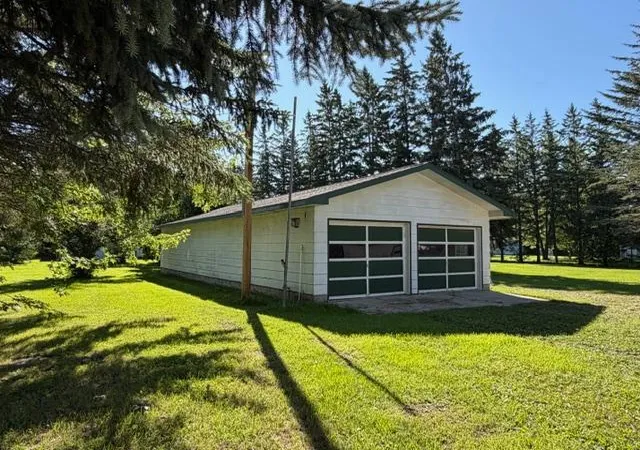 Photo 2 of Sale Pending at 606 9th Avenue Se, Roseau, MN 56751 | MLS# 7124727 | Listing updated on 2026-08-17
