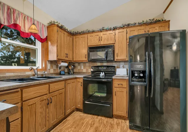 Photo 3 of Single family home for sale at 801 Sunwood Park Dr, Waite Park, MN 56387 | MLS# 7124740 | Listing updated on 2026-10-11