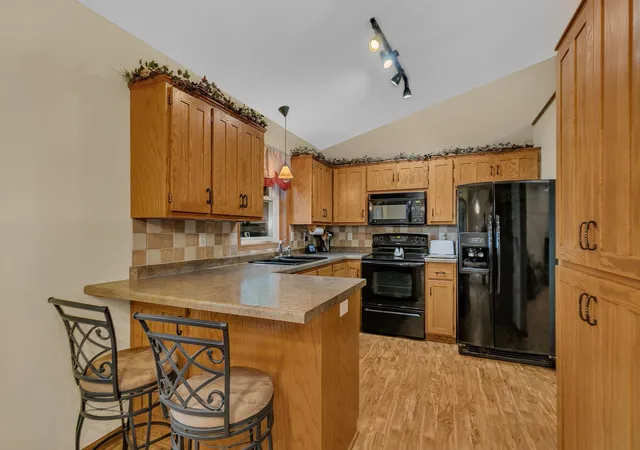 Photo 4 of Single family home for sale at 801 Sunwood Park Dr, Waite Park, MN 56387 | MLS# 7124740 | Listing updated on 2026-10-11