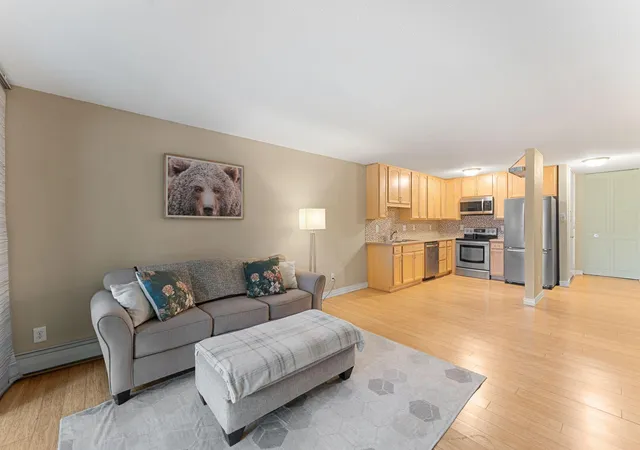 2nd image of 2800 Hamline Ave N #313, Saint Paul, MN 55113 | MLS# 7124741