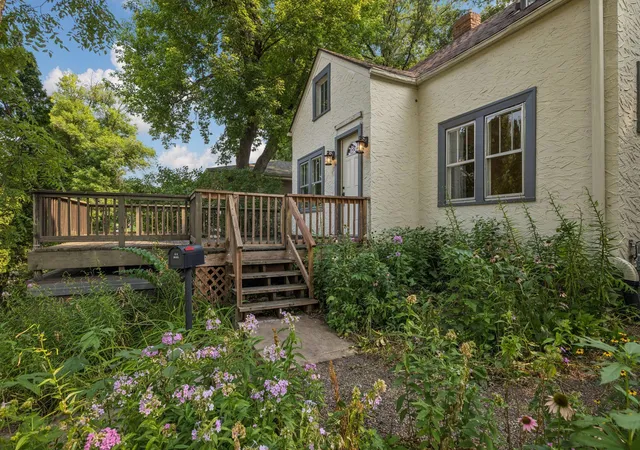Photo 1 of Single family home for sale at 2720 Mcnair Dr N, Minneapolis, MN 55422 | MLS# 7124766 | Listing updated on 2026-08-14