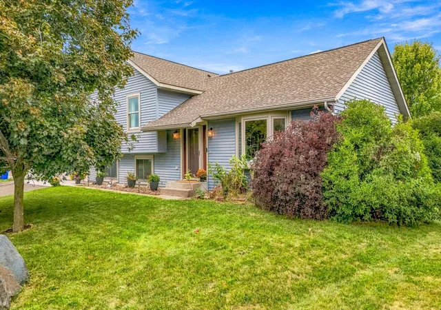 Photo 2 of Single family home for sale at 409 Smith Ave, Osceola, WI 54020 | MLS# 7124767 | Listing updated on 2026-09-22