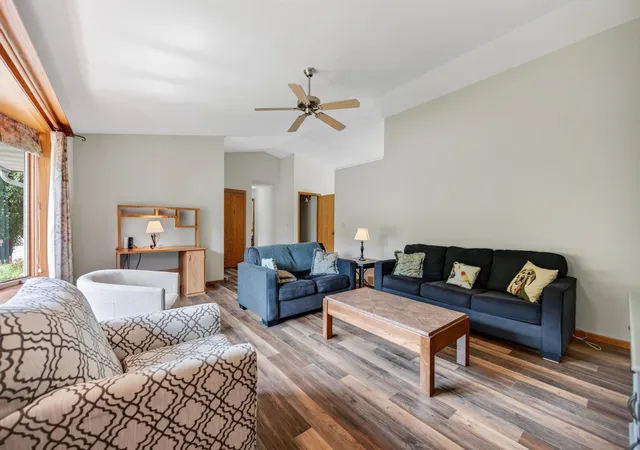 Photo 3 of Single family home for sale at 4820 13th Street, Winona, MN 55987 | MLS# 7124774 | Listing updated on 2026-09-03