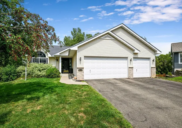 1st image of 4715 190th St W, Farmington, MN 55024 | MLS# 7124796