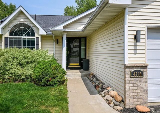 2nd image of 4715 190th St W, Farmington, MN 55024 | MLS# 7124796