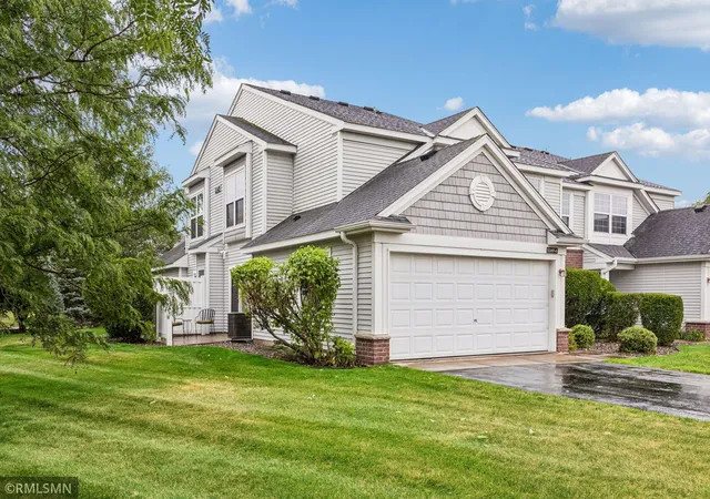 1st image of 5149 149th St N #4, Hugo, MN 55038 | MLS# 7124807