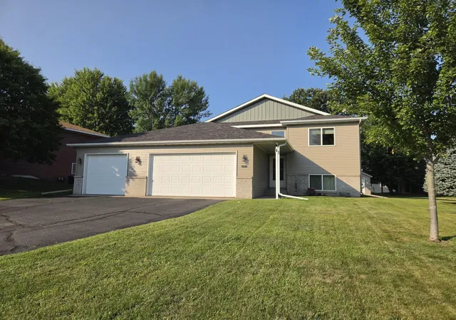 2nd image of 1819 Eastern Star Loop, Sauk Rapids, MN 56379 | MLS# 7124809