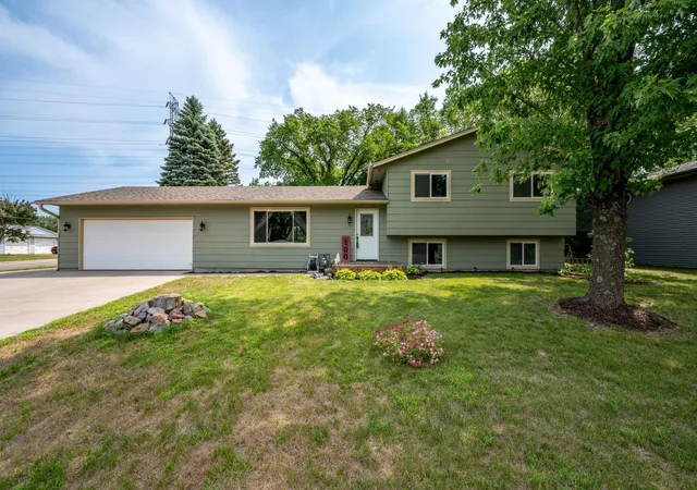 1st image of 100 Marvin Elwood Rd, Monticello, MN 55362 | MLS# 7124840