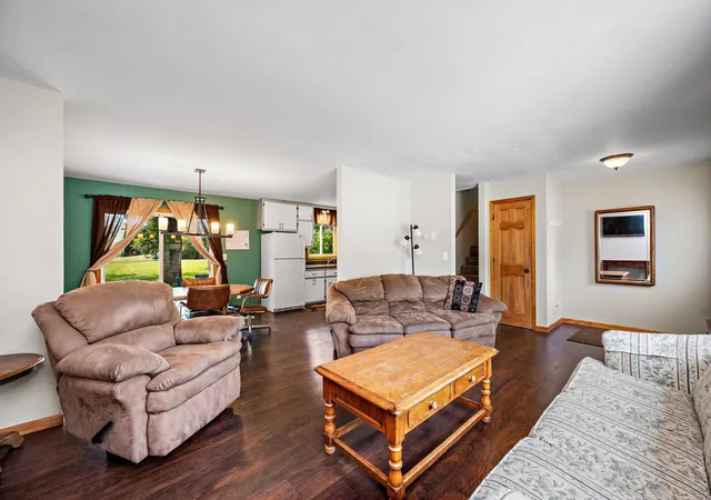 2nd image of 100 Marvin Elwood Rd, Monticello, MN 55362 | MLS# 7124840
