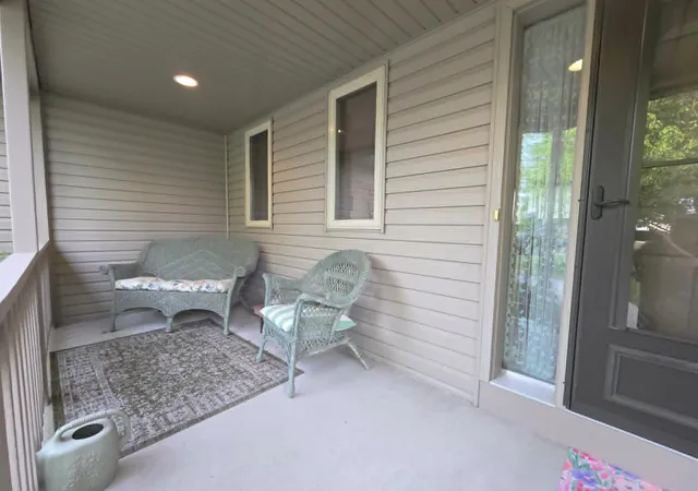 Photo 3 of Sale Pending at 1015 Bluestem Ln, Lester Prairie, MN 55354 | MLS# 7124900 | Listing updated on 2026-08-29