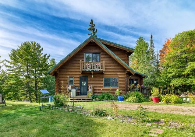 Photo 2 of Single family home for sale at 9014 Ban Lake Spur N, Orr, MN 55771 | MLS# 7124907 | Listing updated on 2026-09-29